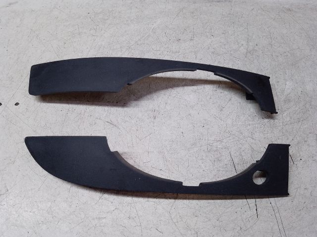 bontott AUDI A4 B7 Jobb Ködlámpa Rács