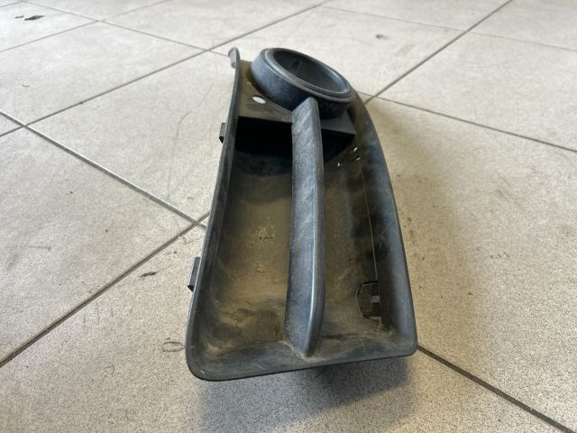 bontott AUDI A4 B7 Jobb Ködlámpa Rács