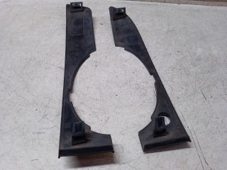 bontott AUDI A4 B7 Jobb Ködlámpa Rács