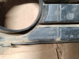 bontott AUDI A4 B7 Jobb Ködlámpa Rács