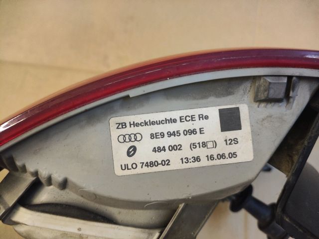 bontott AUDI A4 B7 Jobb Külső Hátsó Lámpa