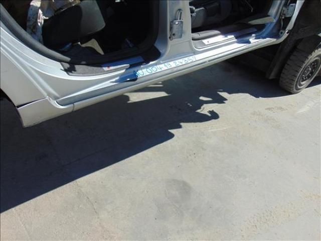 bontott AUDI A4 B7 Jobb Küszöb