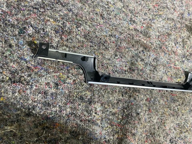 bontott AUDI A4 B7 Jobb Műszerfal Díszléc