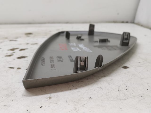 bontott AUDI A4 B7 Jobb Műszerfal Oldalkárpit