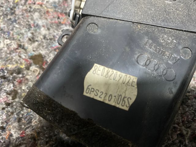 bontott AUDI A4 B7 Jobb Szellőző