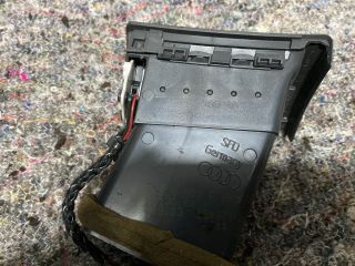 bontott AUDI A4 B7 Jobb Szellőző