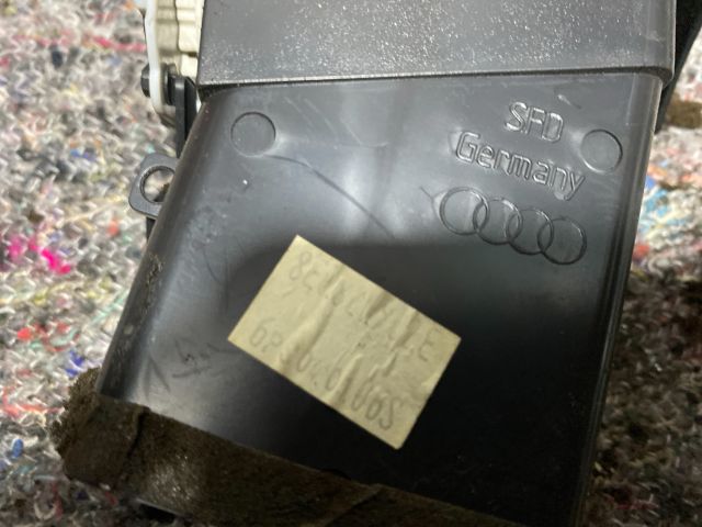 bontott AUDI A4 B7 Jobb Szellőző