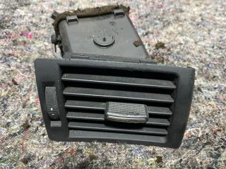 bontott AUDI A4 B7 Jobb Szellőző