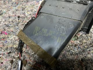 bontott AUDI A4 B7 Jobb Szellőző