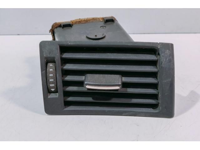 bontott AUDI A4 B7 Jobb Szellőző