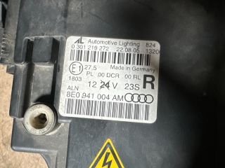 bontott AUDI A4 B7 Jobb Xenon Fényszóró