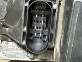 bontott AUDI A4 B7 Jobb Xenon Fényszóró