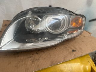 bontott AUDI A4 B7 Jobb Xenon Fényszóró