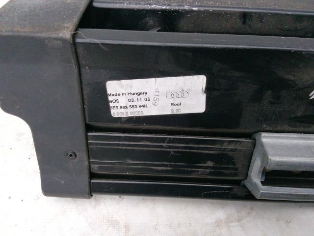 bontott AUDI A4 B7 Kalaptartó