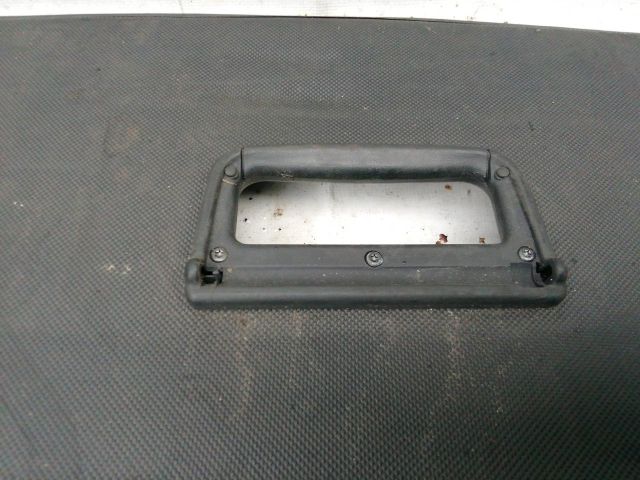 bontott AUDI A4 B7 Kalaptartó