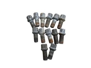 bontott AUDI A4 B7 Kerék Csavar Szett