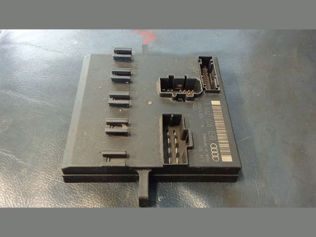 bontott AUDI A4 B7 Komfort Elektronika