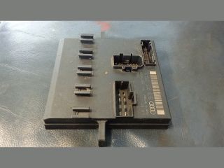 bontott AUDI A4 B7 Komfort Elektronika