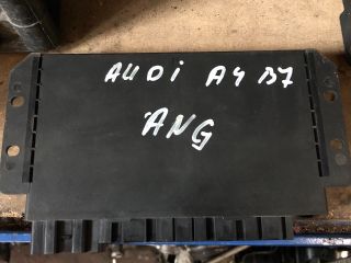 bontott AUDI A4 B7 Komfort Elektronika