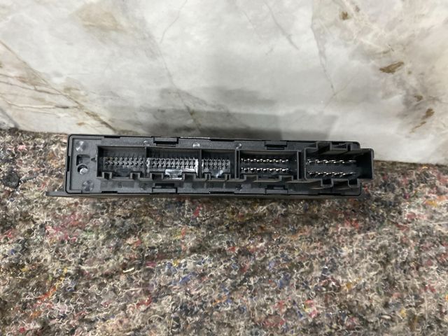 bontott AUDI A4 B7 Komfort Elektronika