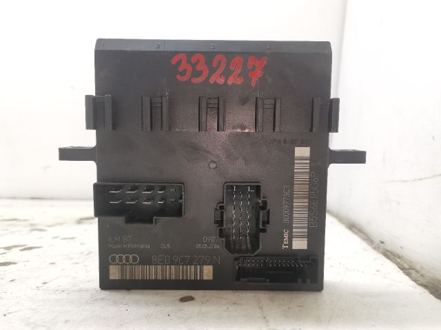 bontott AUDI A4 B7 Komfort Elektronika