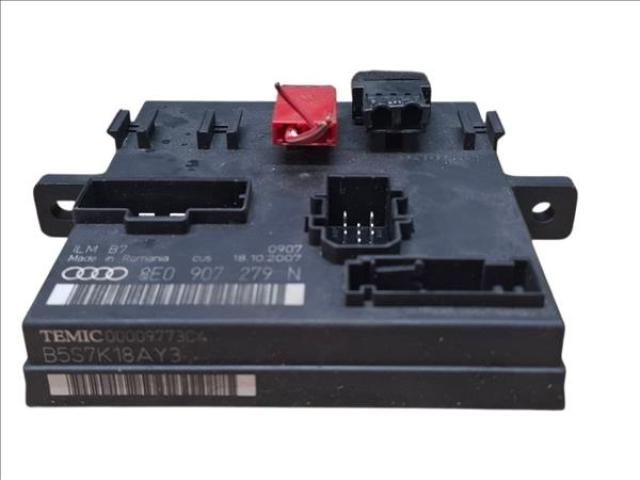 bontott AUDI A4 B7 Komfort Elektronika