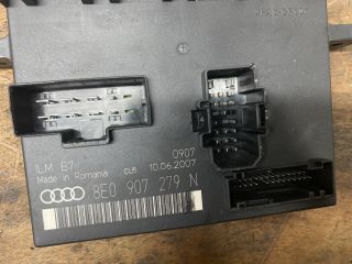 bontott AUDI A4 B7 Komfort Elektronika