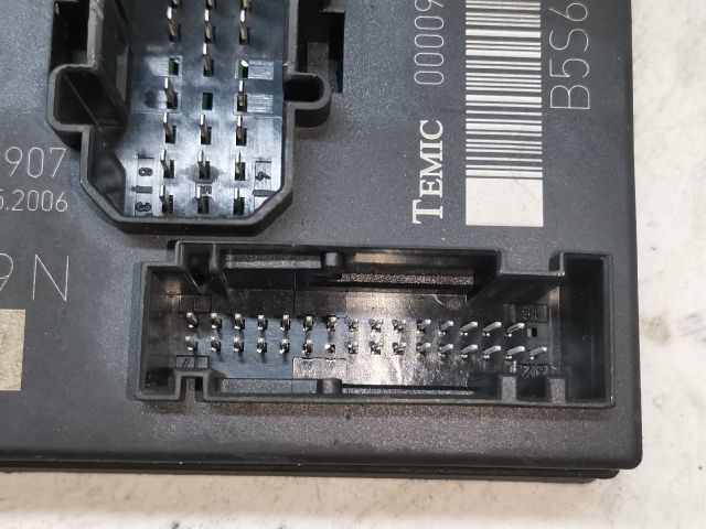 bontott AUDI A4 B7 Komfort Elektronika