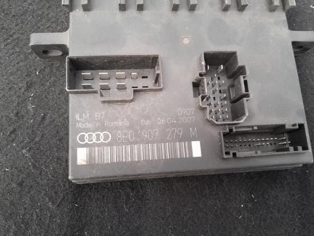 bontott AUDI A4 B7 Komfort Elektronika