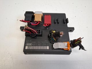 bontott AUDI A4 B7 Komfort Elektronika