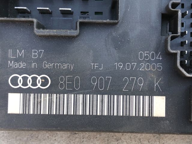 bontott AUDI A4 B7 Komfort Elektronika