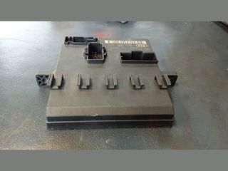 bontott AUDI A4 B7 Komfort Elektronika