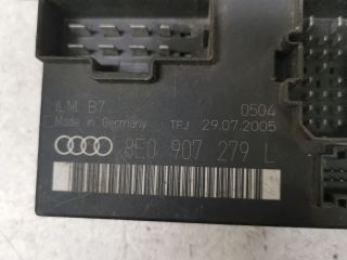 bontott AUDI A4 B7 Komfort Elektronika