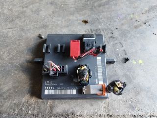 bontott AUDI A4 B7 Komfort Elektronika