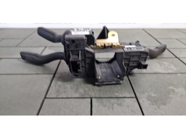 bontott AUDI A4 B7 Komplett Kormánykapcsoló (Bajuszkapcsoló)