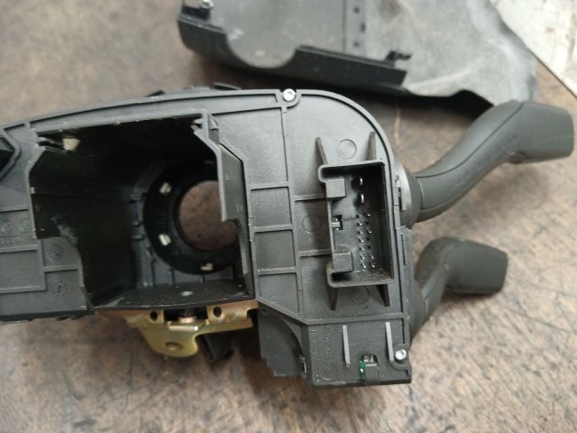 bontott AUDI A4 B7 Komplett Kormánykapcsoló (Bajuszkapcsoló)