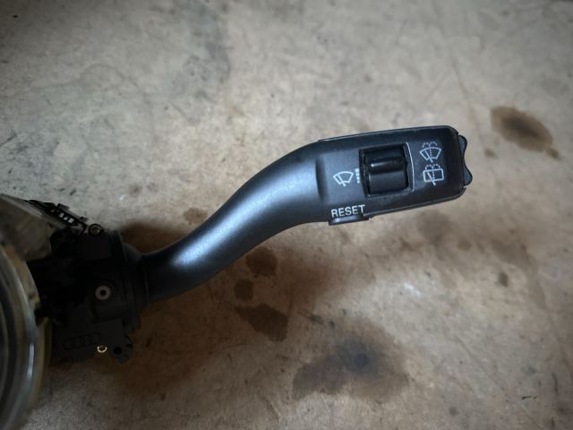 bontott AUDI A4 B7 Komplett Kormánykapcsoló (Bajuszkapcsoló)