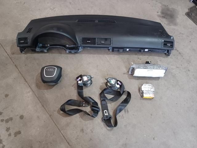 bontott AUDI A4 B7 Komplett Légzsák Szett