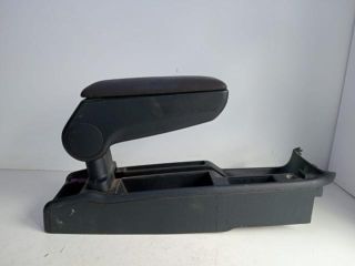 bontott AUDI A4 B7 Könyöklő