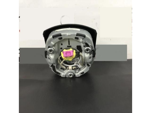 bontott AUDI A4 B7 Kormánylégzsák