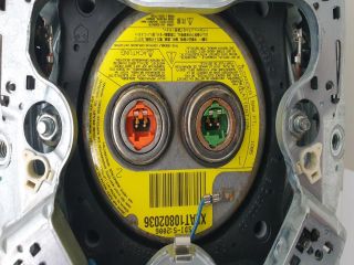 bontott AUDI A4 B7 Kormánylégzsák