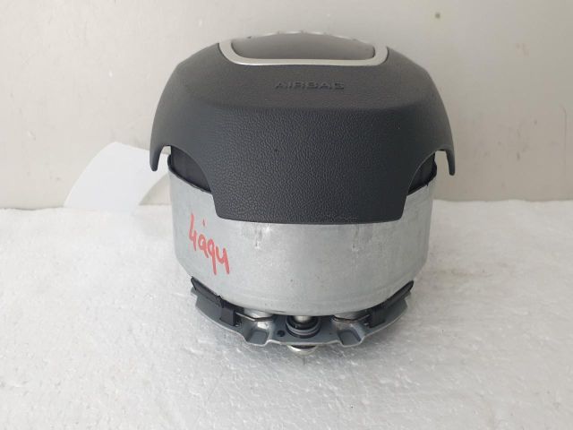 bontott AUDI A4 B7 Kormánylégzsák