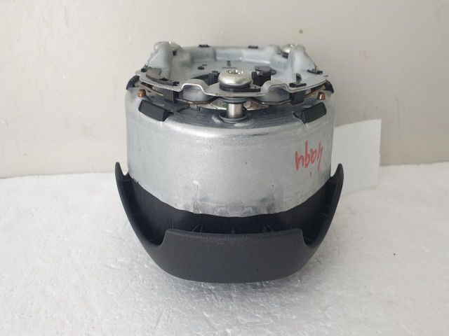 bontott AUDI A4 B7 Kormánylégzsák