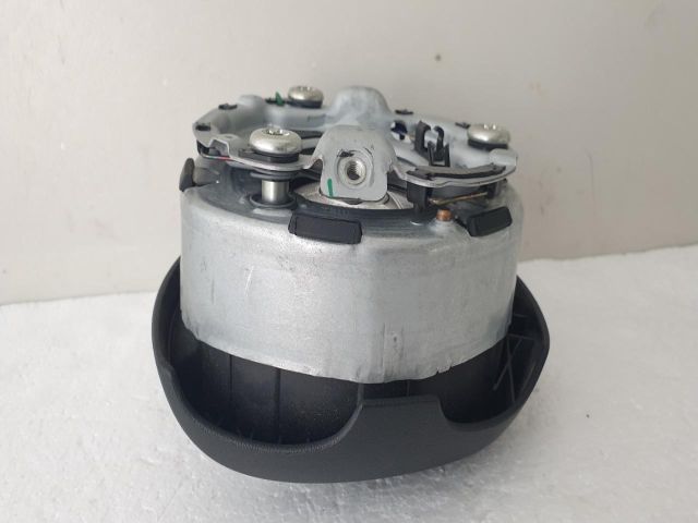 bontott AUDI A4 B7 Kormánylégzsák