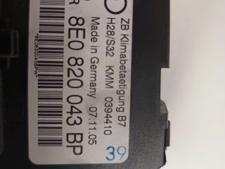 bontott AUDI A4 B7 Középkonzol Vezérlő Panel