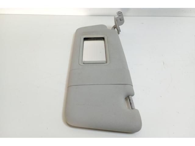 bontott AUDI A4 B7 Középső Napellenző