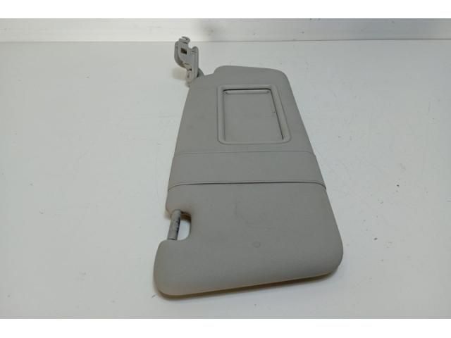 bontott AUDI A4 B7 Középső Napellenző