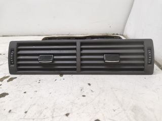 bontott AUDI A4 B7 Középső Szellőző