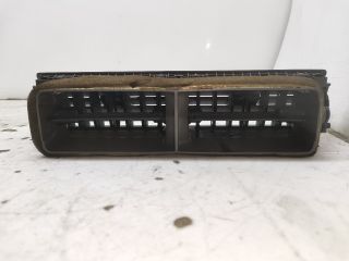 bontott AUDI A4 B7 Középső Szellőző