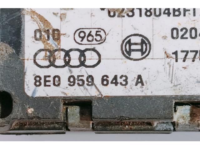 bontott AUDI A4 B7 Központi Ütközés Érzékelő